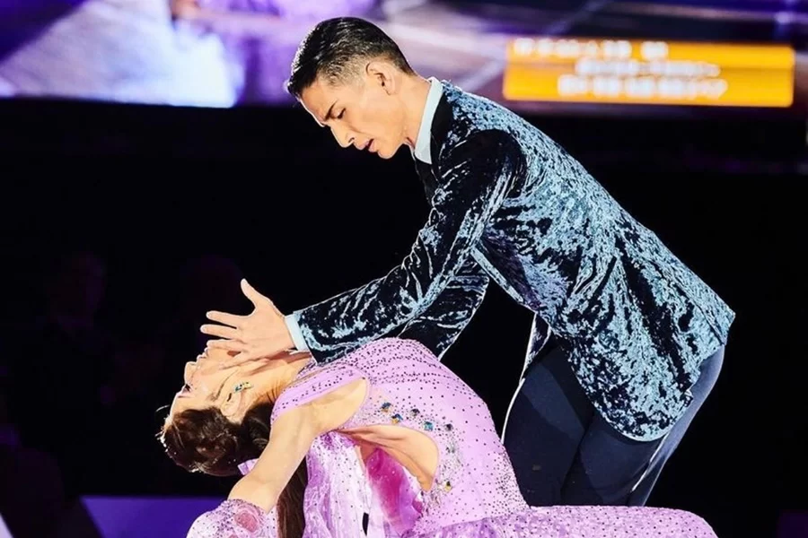 ショーダンス用衣裳